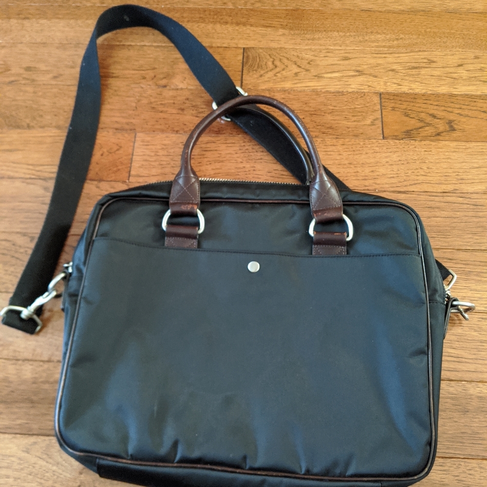 Yik Fung black nylon leather shoulder bag